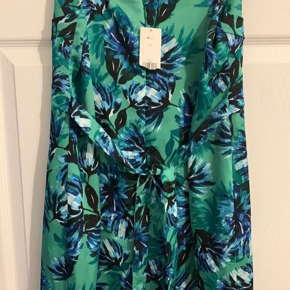 NWT! Banana Republic tie back dress - Picture 3 of 4